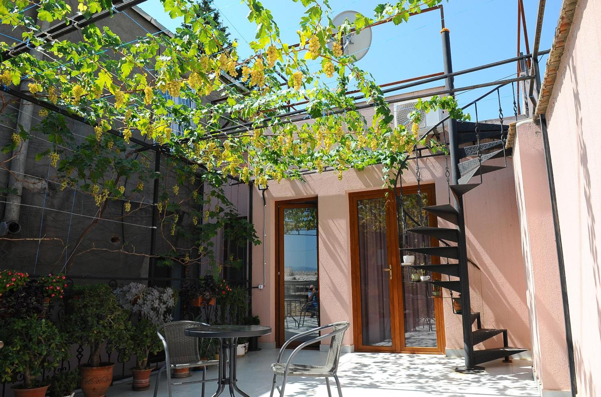 Janika Apartments Tbilisi Luaran gambar